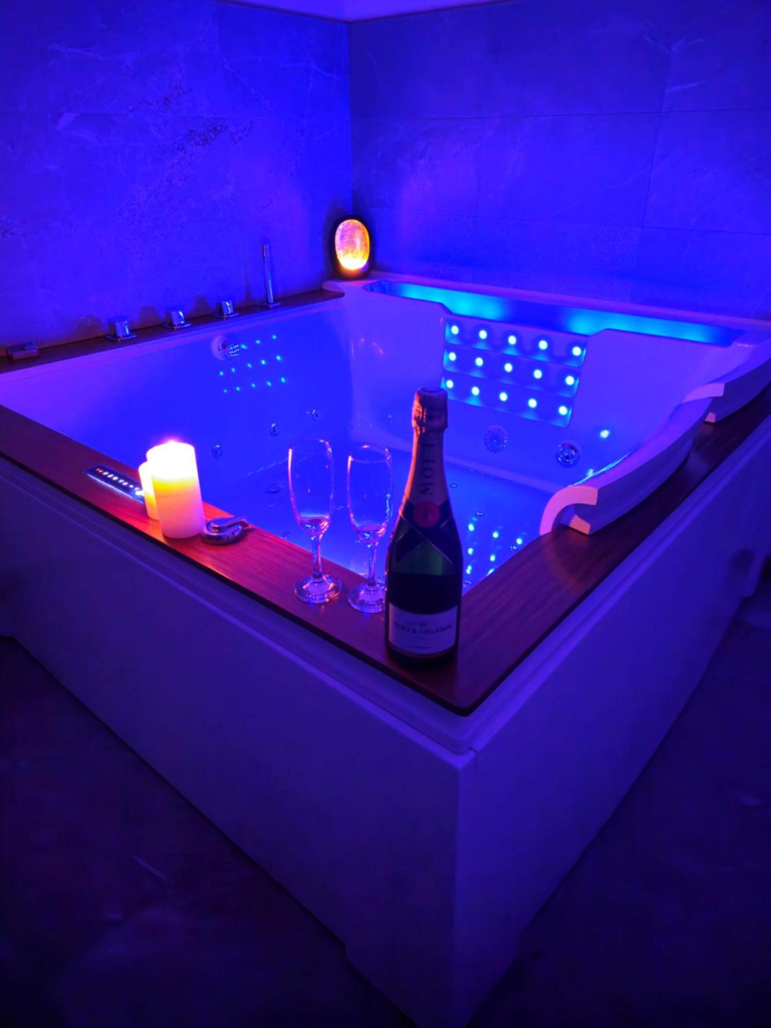 Apartmán Loft De Luxe Le Chic, Grand Jacuzzi, Vue Port De Plaisance Saint-Valery-en-Caux Exteriér fotografie